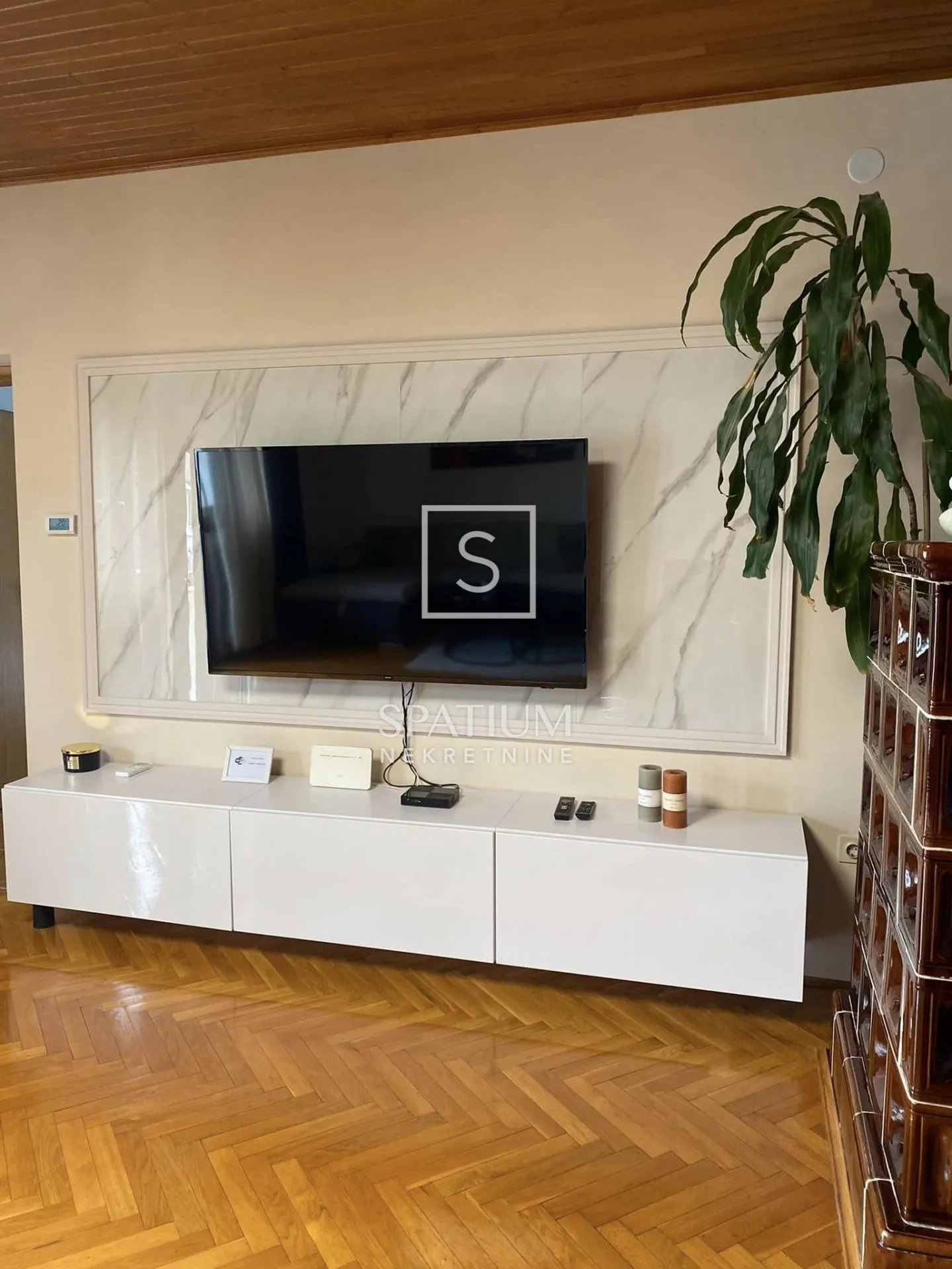 pećine,stan za najam - slika 6
