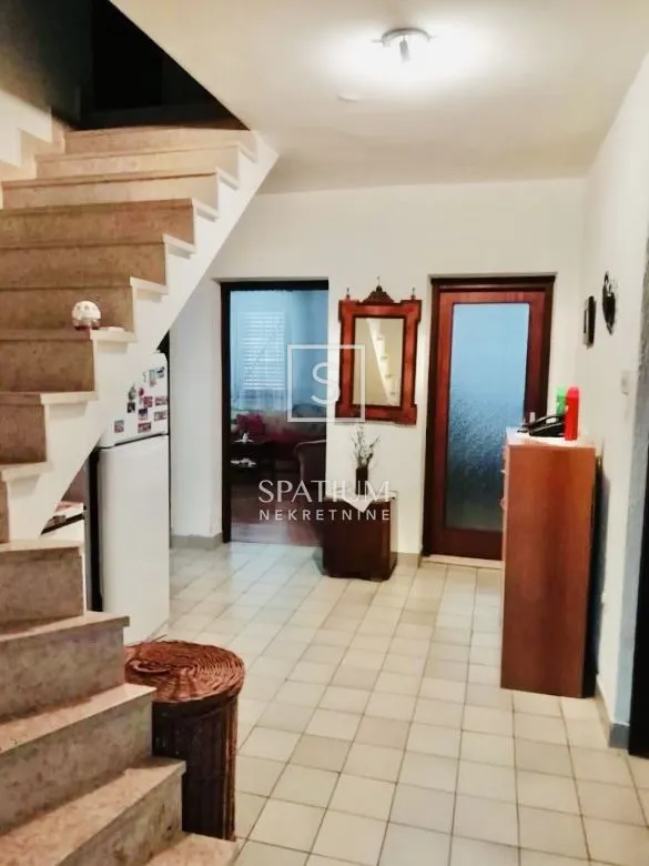 grižane, kuća u zaleđu crikvenice - slika 6
