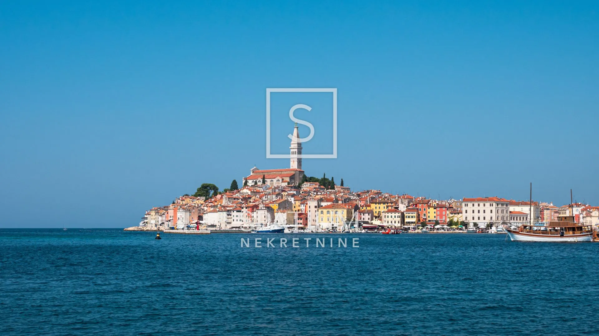 Rovinj, Poslovni Prostor U Starogradskoj Jezgri Prvi Red Do Mora