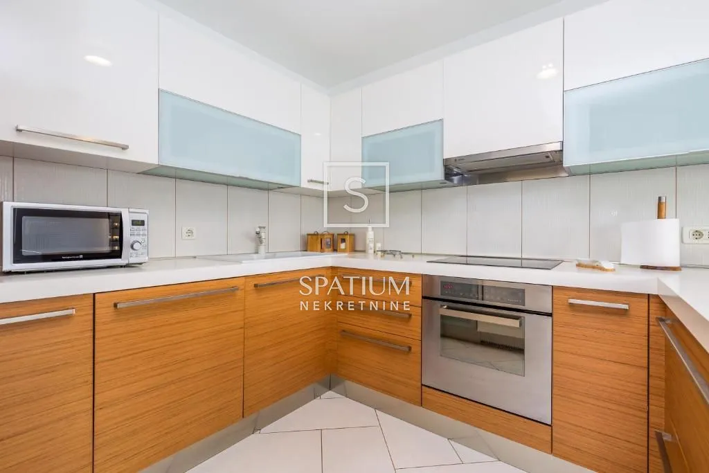 opatija, vila sa četiri stana na vrhunskoj lokaciji - slika 34