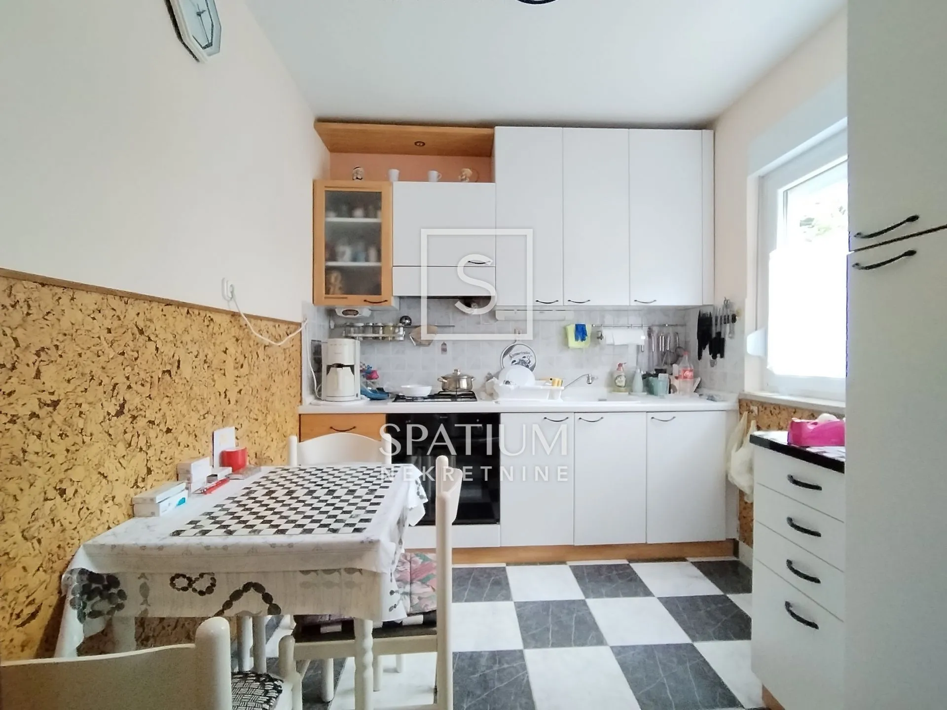 crikvenica, dvojna kuća u centru grada - slika 5