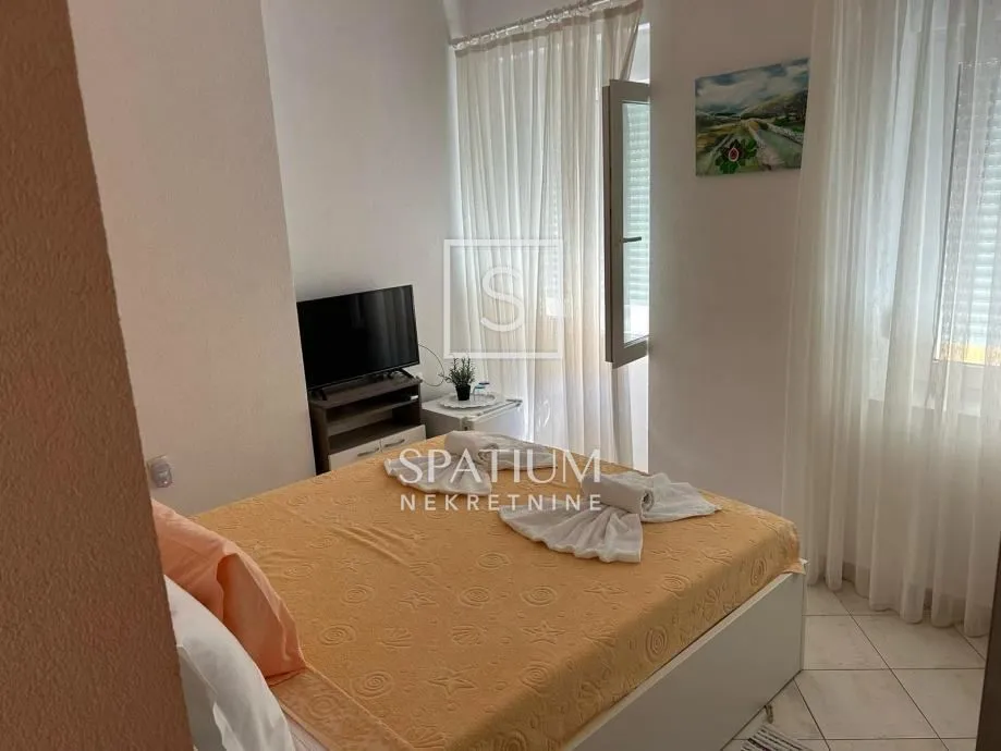 selce, kuća sa 4 apartmana blizu mora - slika 4