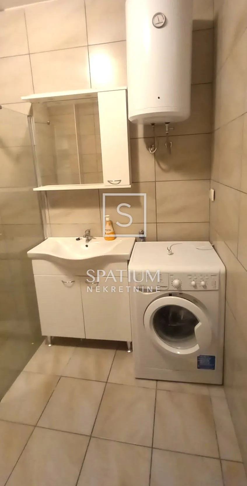 pag, novalja, tri apartmana s firmom - slika 11