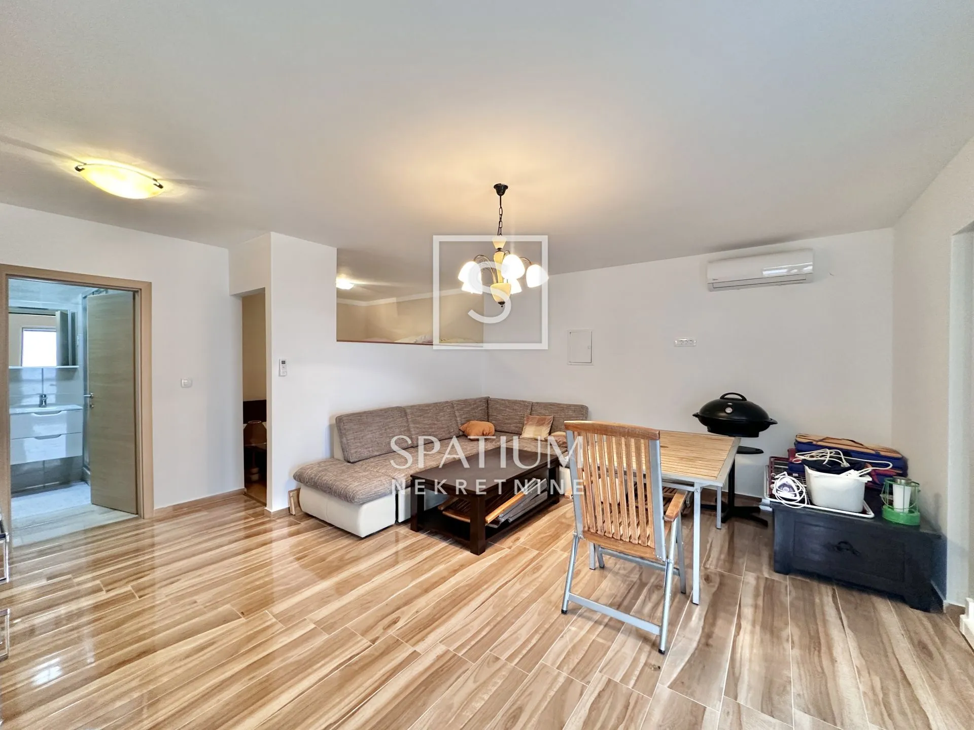 Crikvenica, Hrusta, Apartman S Terasom I Pogledom Na More