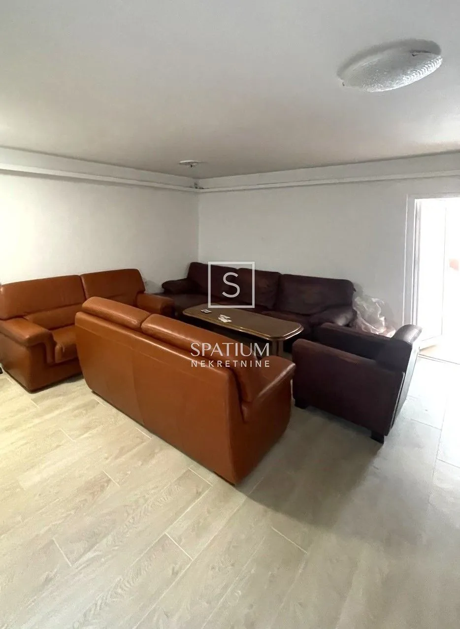 sušak, centar, četverosoban stan - slika 3
