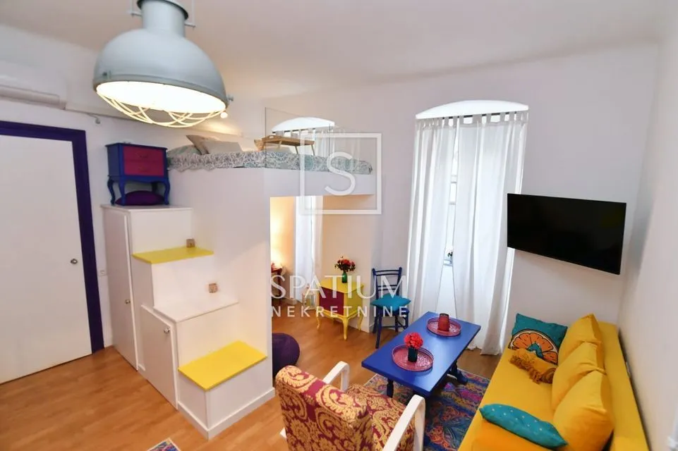 Centar, Rijeka, Stan Za Dugoročni Najam Na Korzu