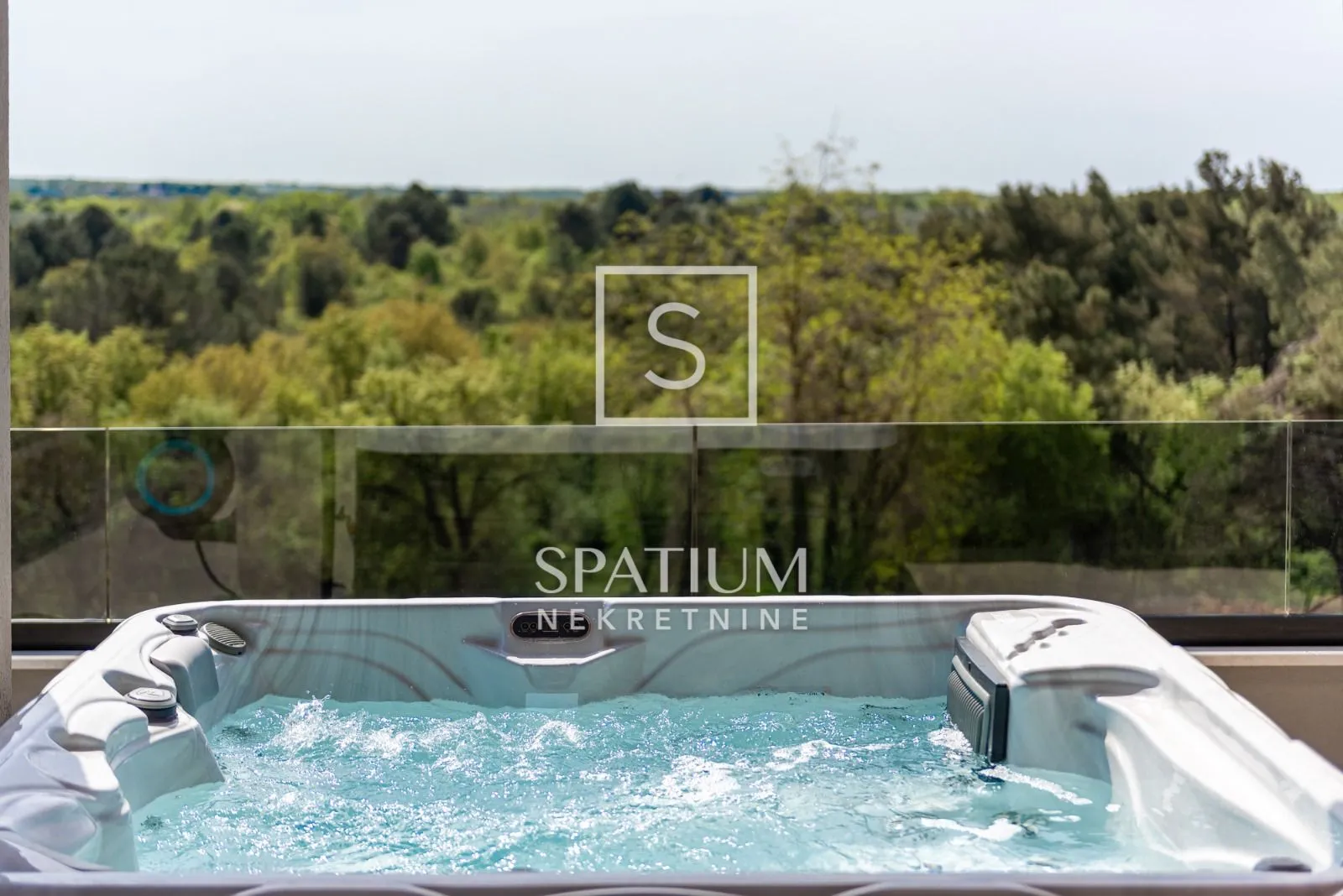 poreč, luksuzni penthouse 600 m od mora s jacuzzijem i panoramskim pogledom - slika 10