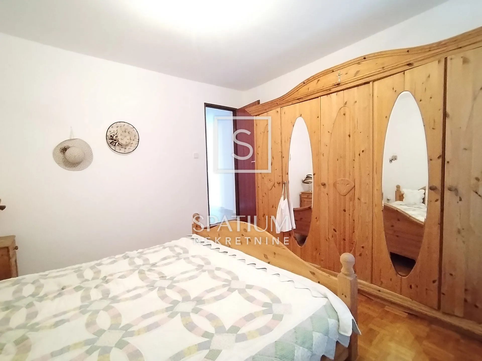 jadranovo, kuća s panoramskim pogledom - slika 9