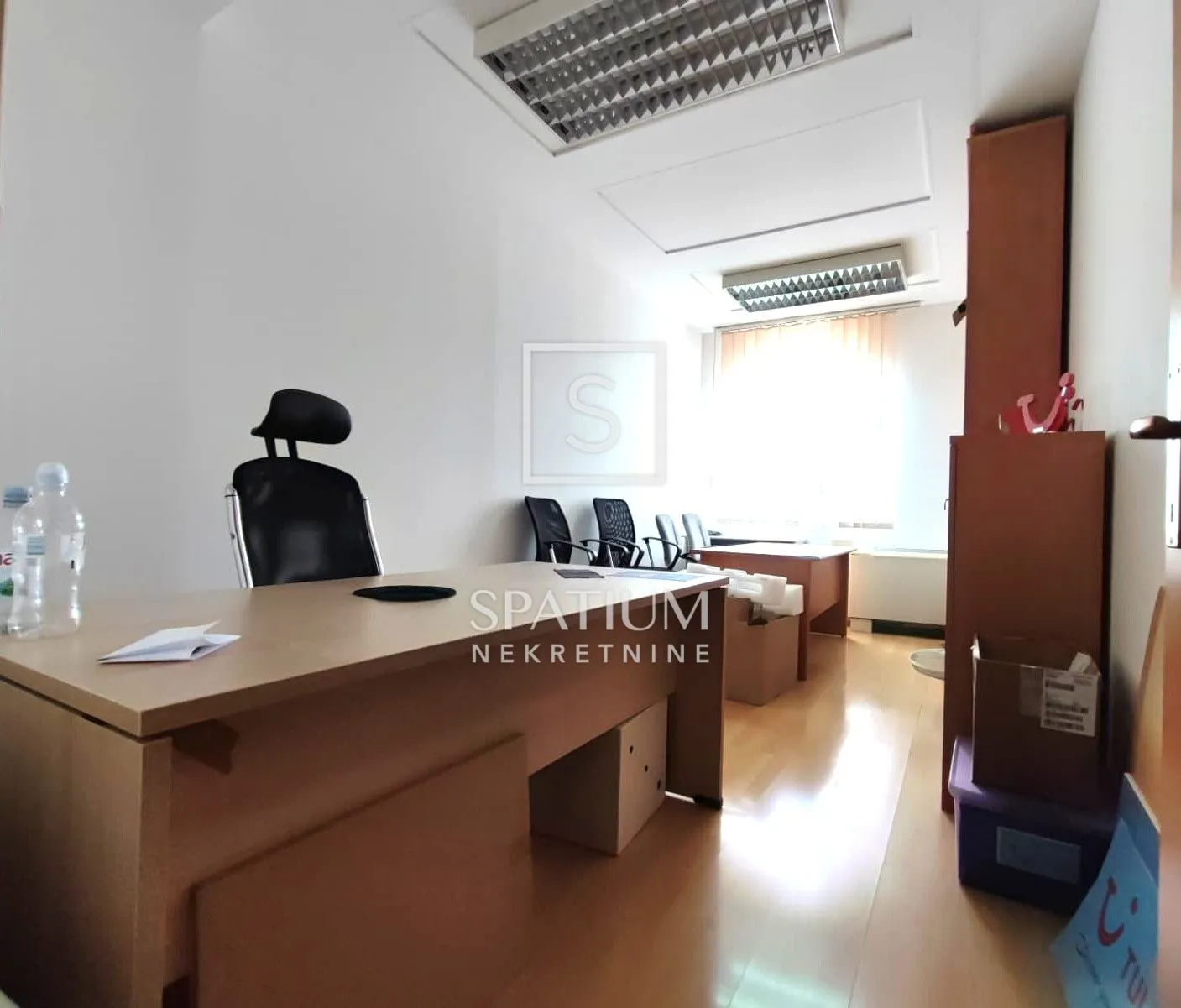 poreč, poslovni prostor u centru grada - slika 4