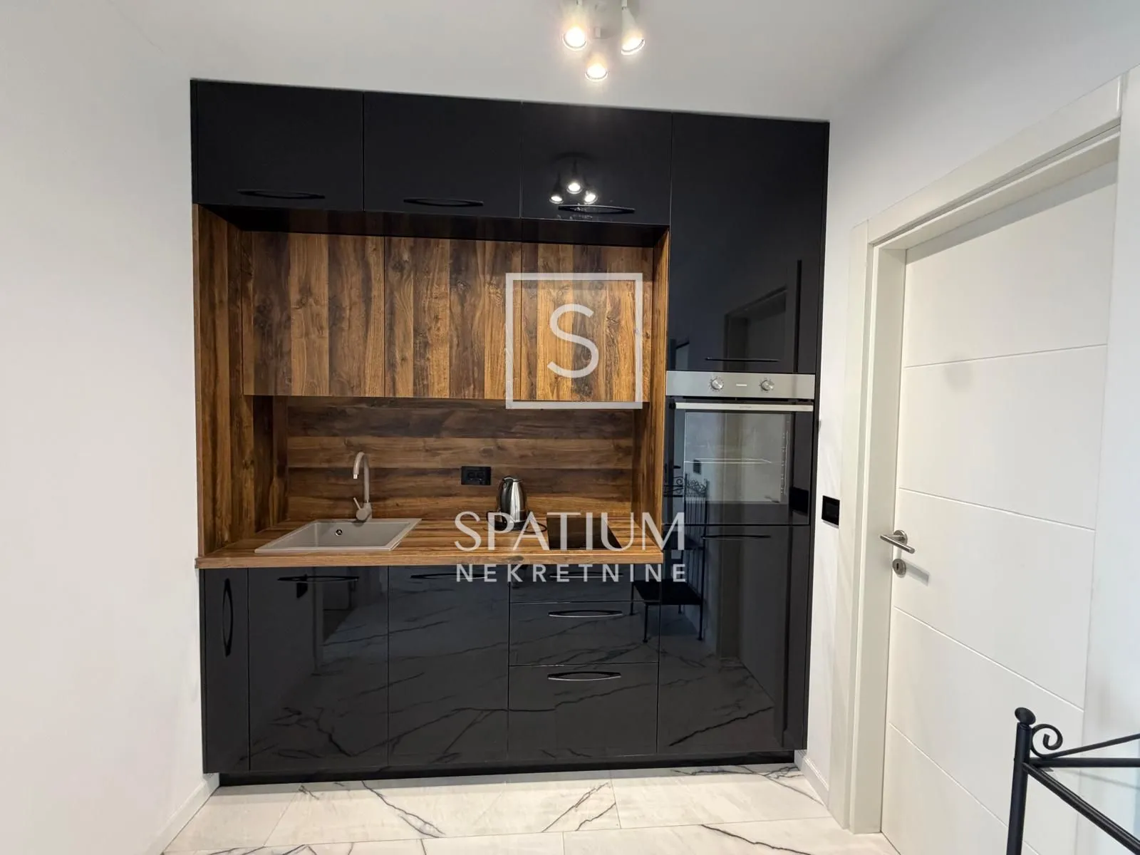 crikvenica, kuća s četiri apartmana i bazenom - slika 15