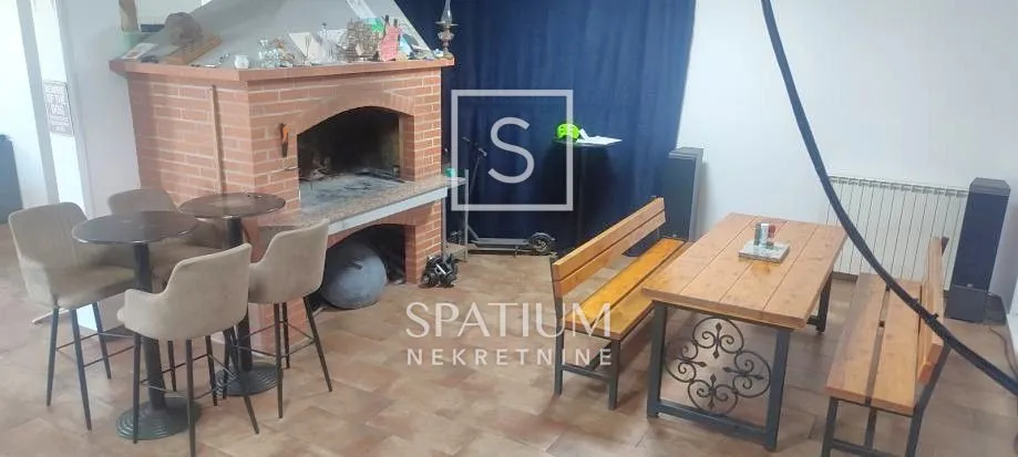 krasica, kuća novije gradnje s okućnicom i pogledom na more - slika 11