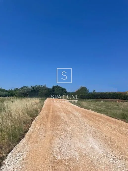 kaštelir, građevinsko zemljište - slika 7