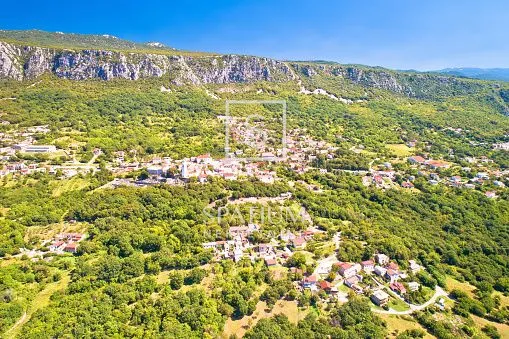 Bribir, Građevinsko Zemljište Blizu Centra - Bribir, Vinodolska općina