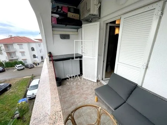 malinska, odličan stan blizu centra - slika 8