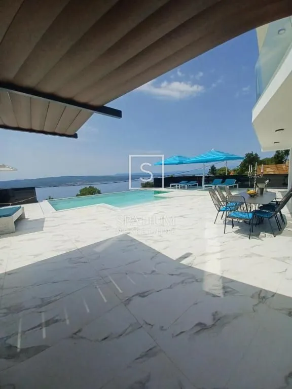 crikvenica, luksuzna vila s panoramskim pogledom - slika 26
