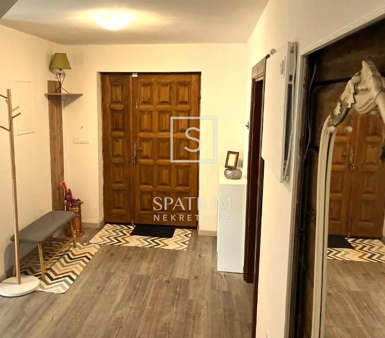 vrbovsko, adaptirana kuća za odmor s okućnicom 7500 m2 - slika 7