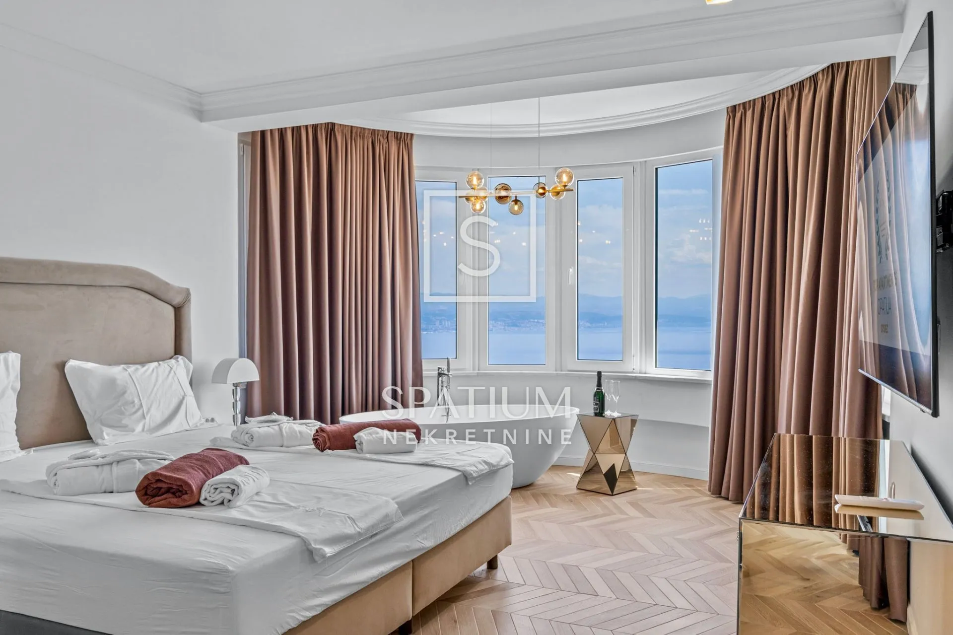 Dobreć, Namješten Stan S Terasom I Bazenom - Dobreć, Opatija