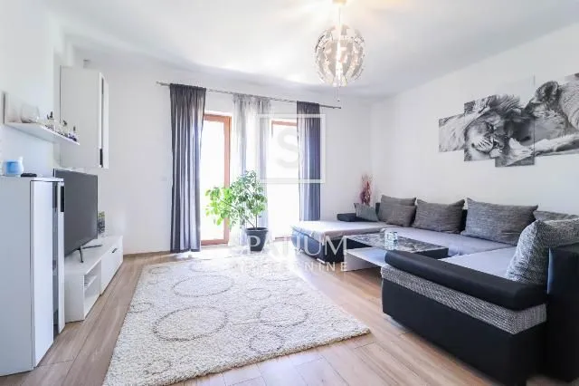 poreč, kuća s pet apartmana - slika 13