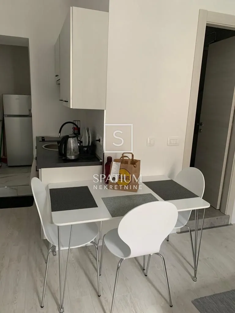 belveder, stan sa 4 stambene jedinice - slika 21