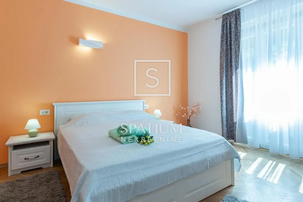 opatija, etaža vile s garažom i parkingom - slika 8