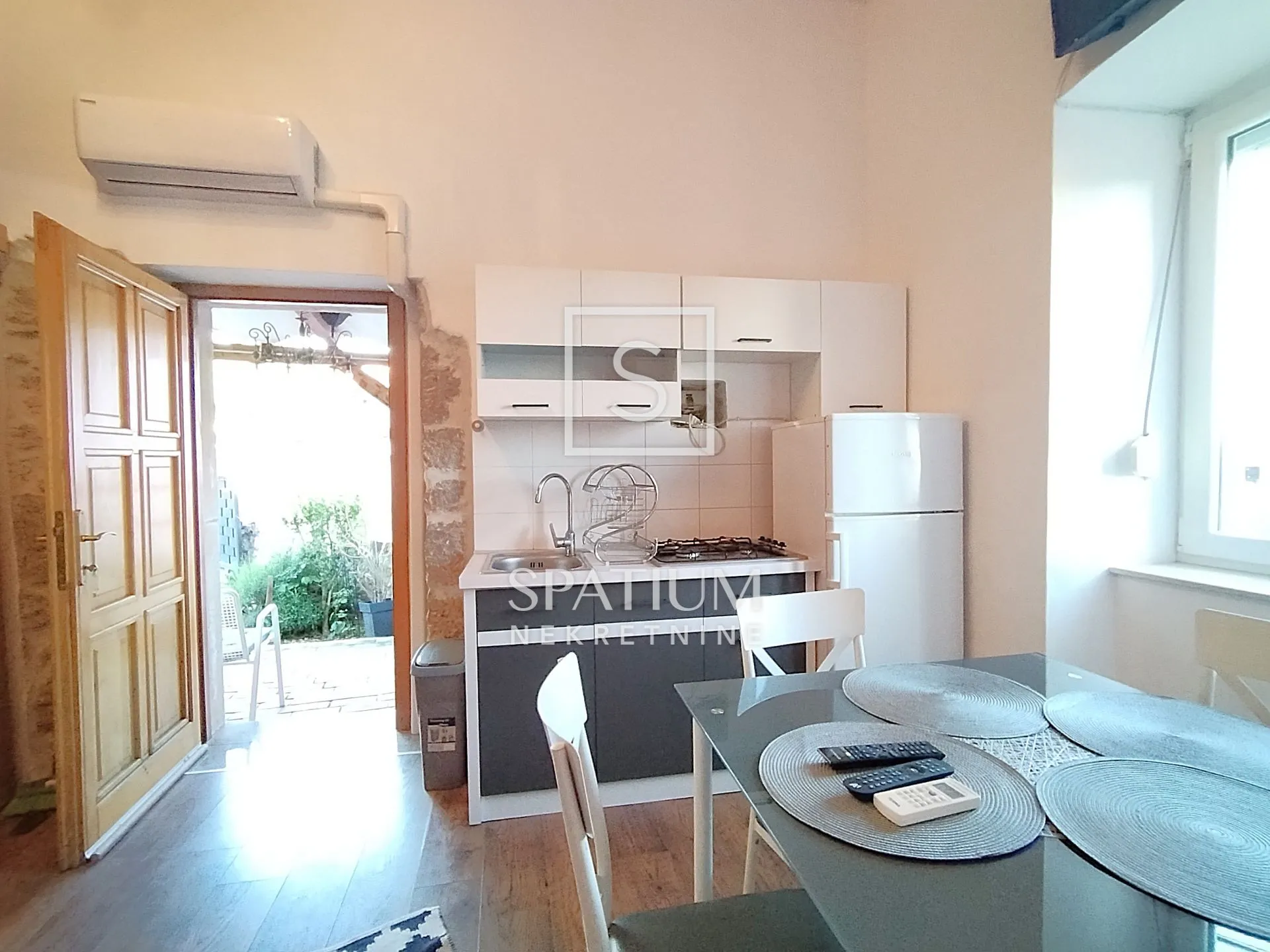 crikvenica, stan s dvije zasebne jedinice - slika 5