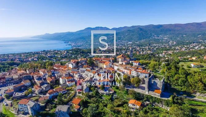 Kastav, Građevinski Teren S Potencijalom
