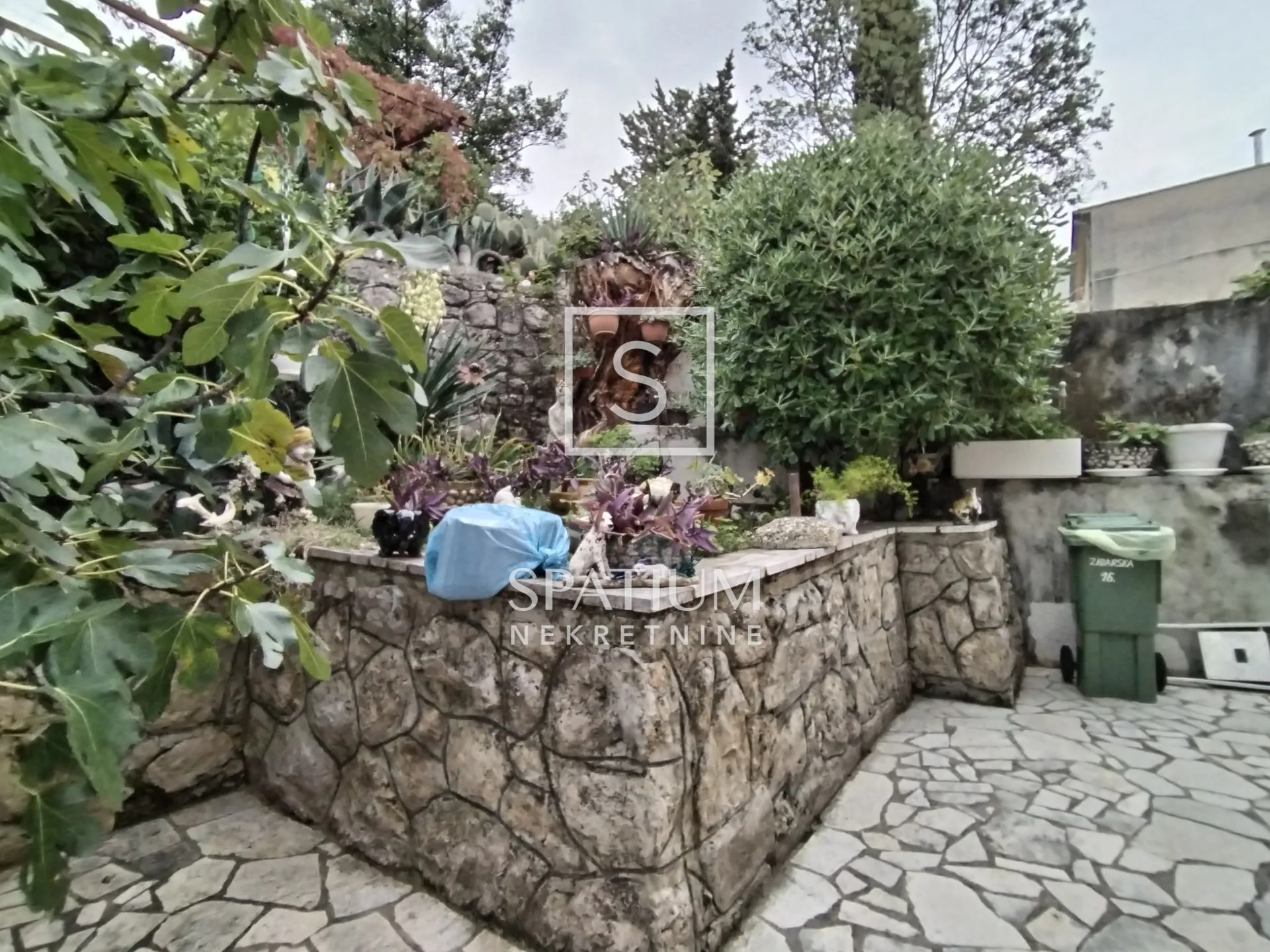 crikvenica, dvojna kuća u centru grada - slika 18