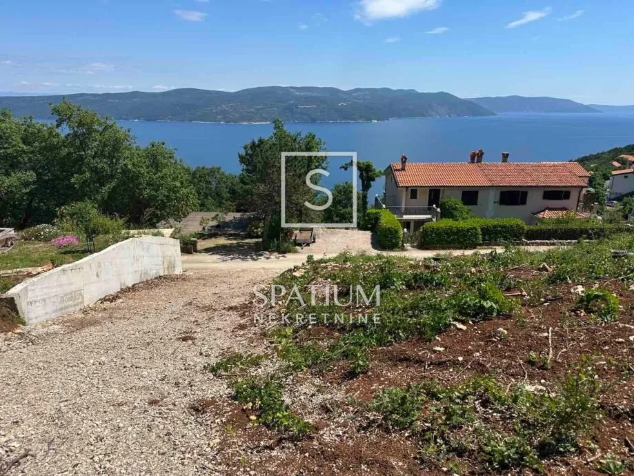 labin, građevinski teren s dozvolom i pogledom na kvarner - slika 3