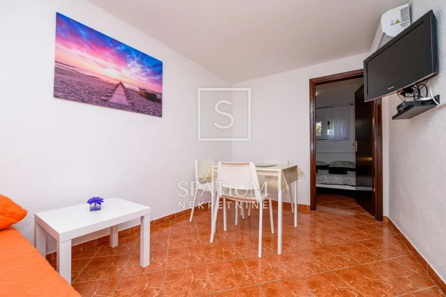 mali lošinj, etaža kuće s 3 apartmana blizu centra - slika 10