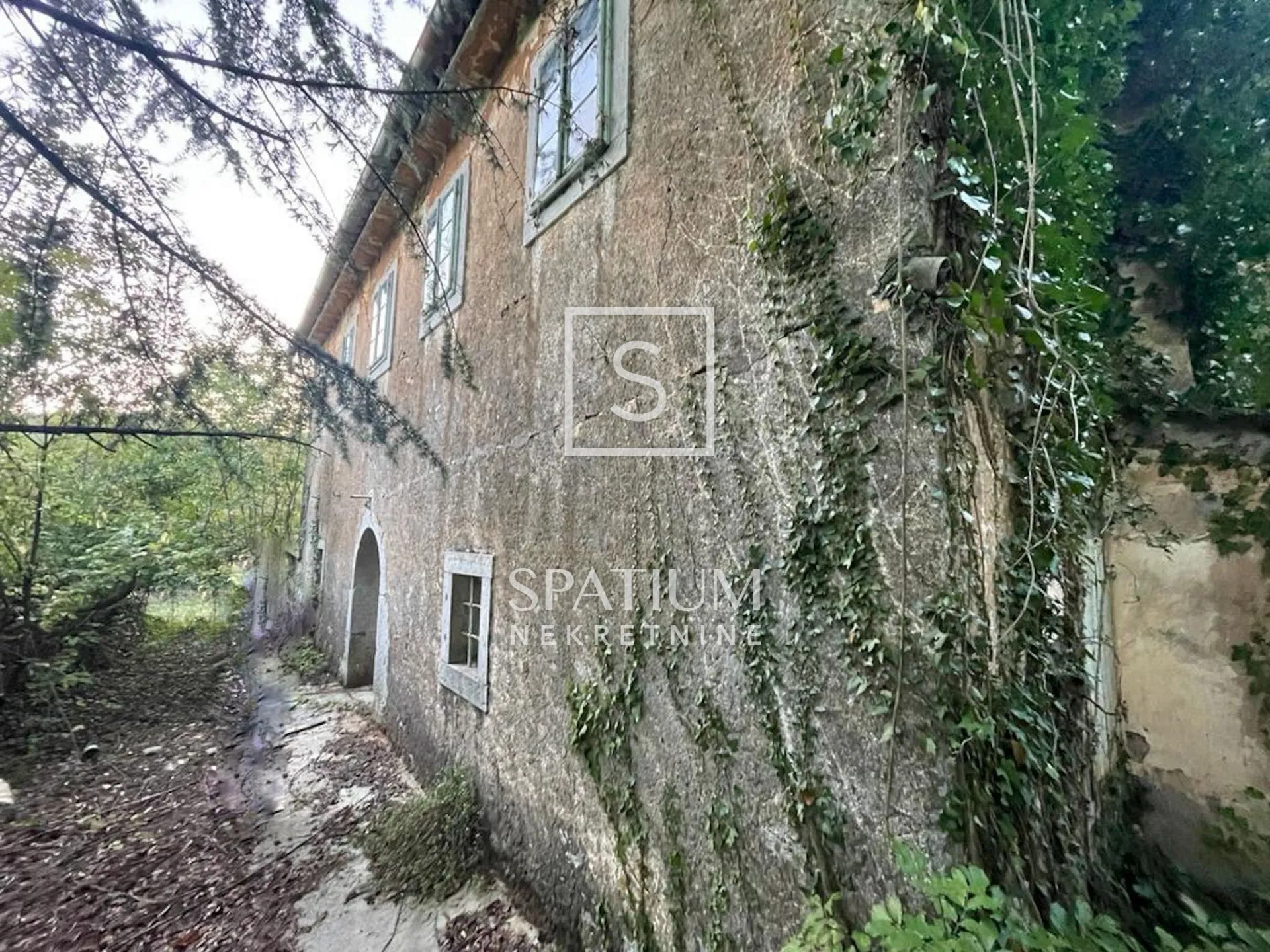 Veprinac, Zemljište Sa Starinom - Veprinac, Opatija