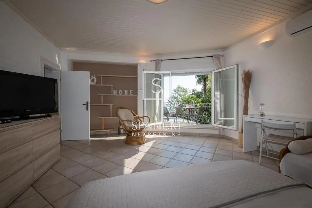 opatija, vila sa četiri stana na vrhunskoj lokaciji - slika 19