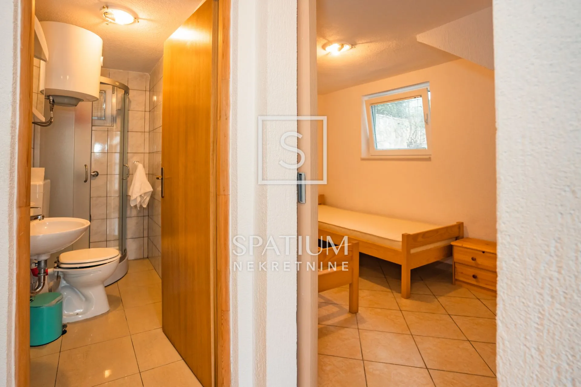 malinska, dvije kuća s apartmanima - slika 12