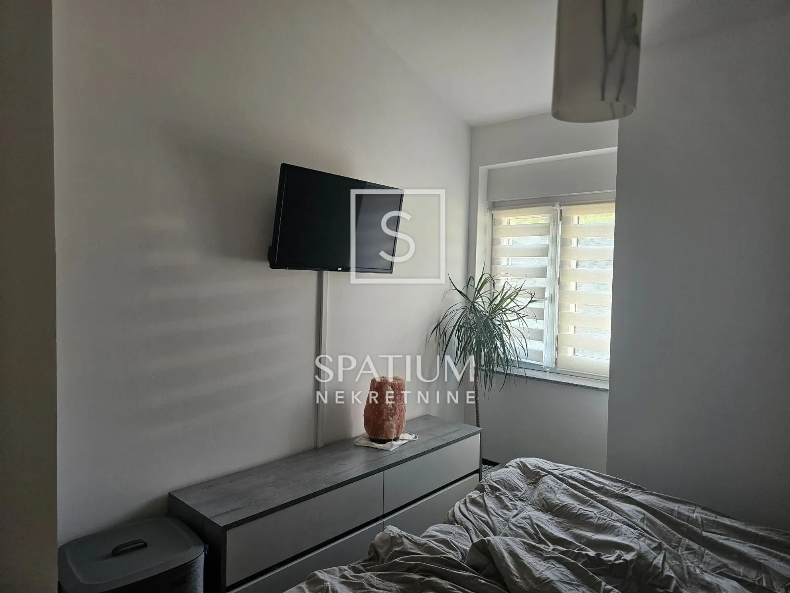 marčelji, namješten trosoban stan - slika 3