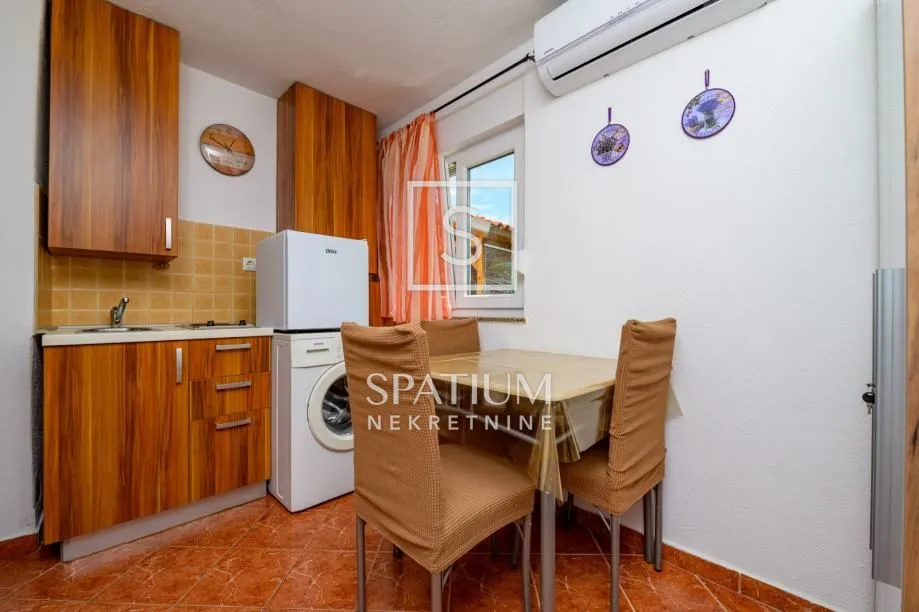 mali lošinj, etaža kuće s 3 apartmana blizu centra - slika 11