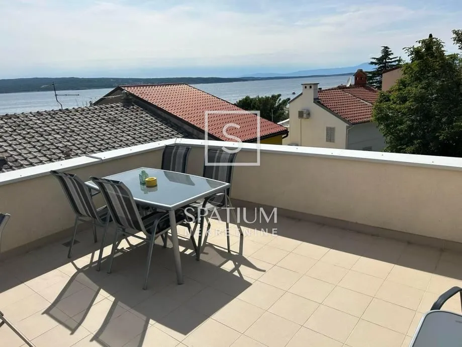 selce, kuća sa 4 apartmana blizu mora - slika 10