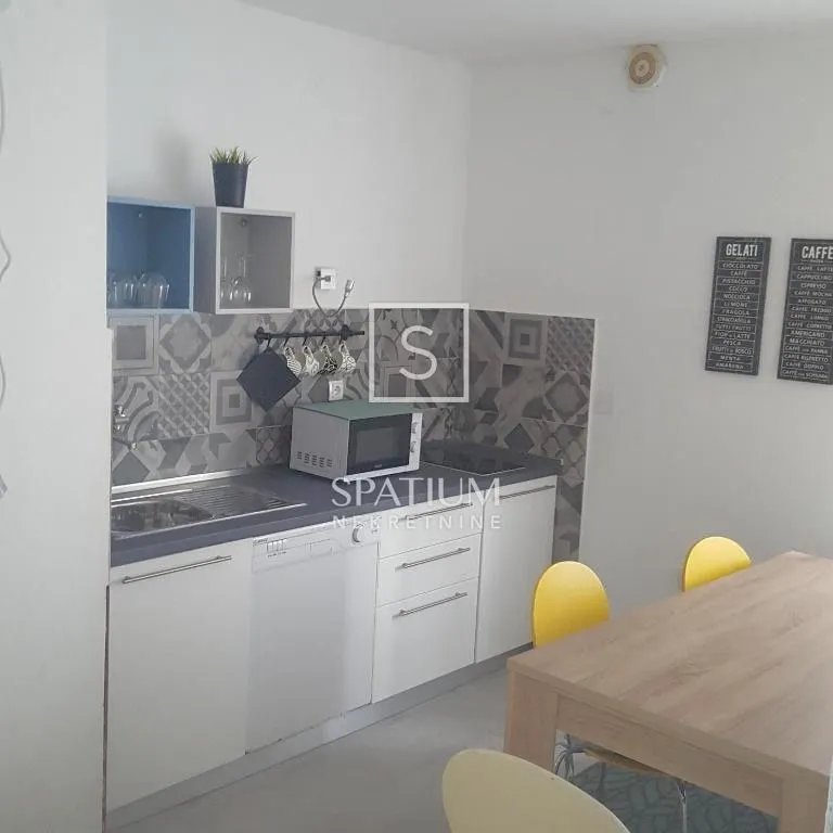 malinska, kuća s dva bazena - slika 43
