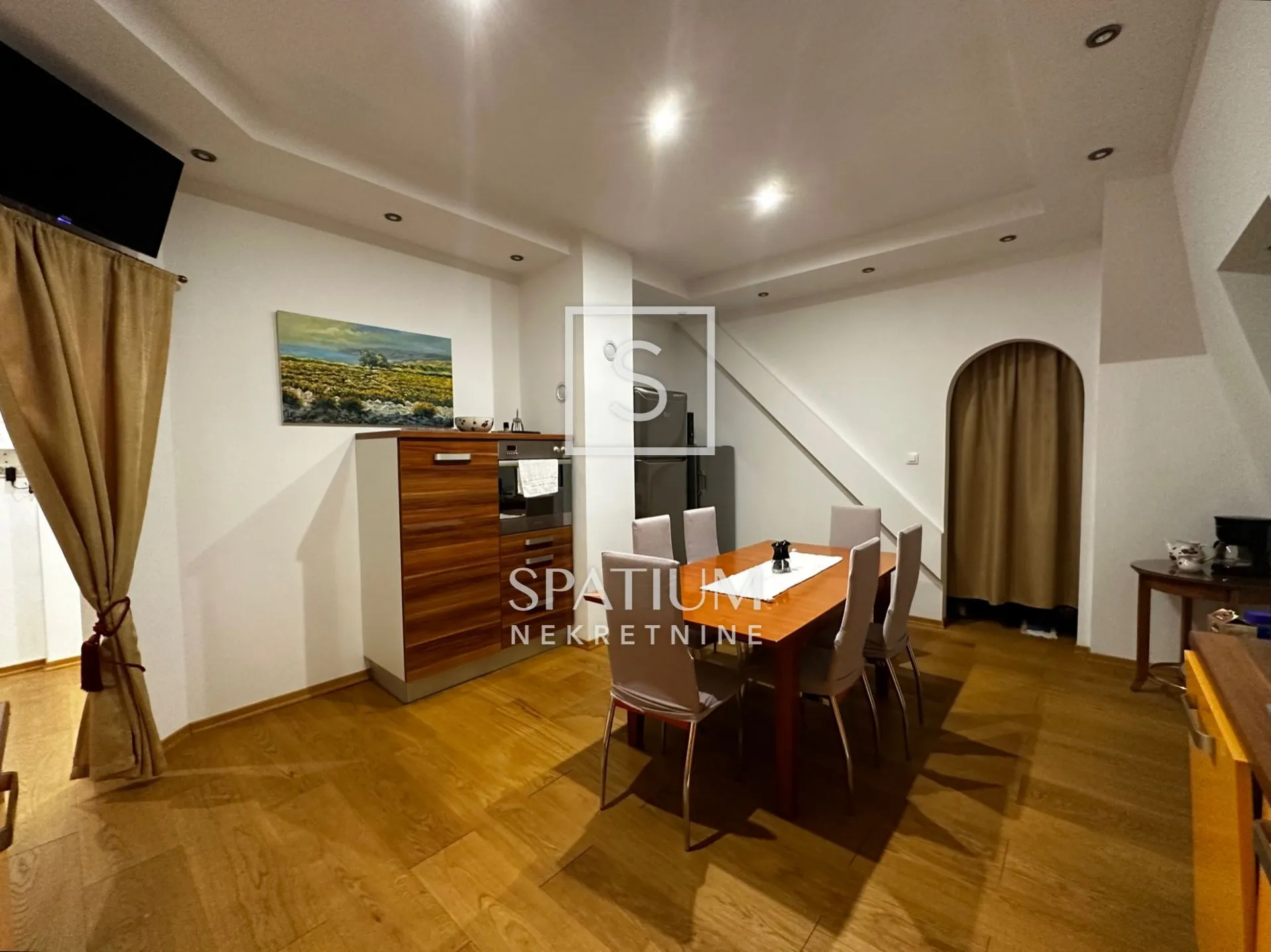 opatija, centar, stan s pogledom - slika 7