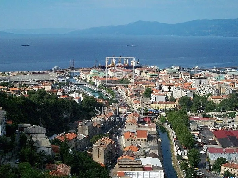 Pašac, Poslovno Stambeni Objekt - Rijeka