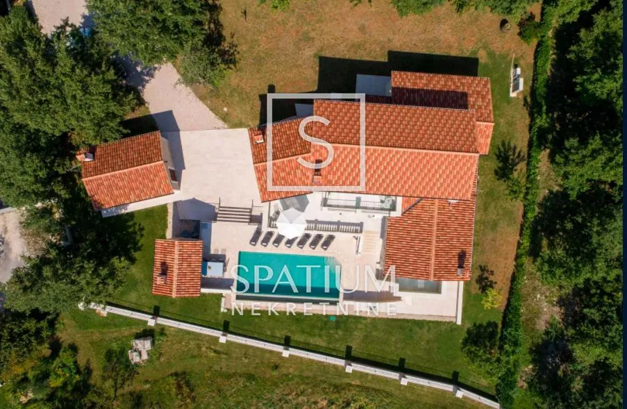 pazin, prekrasna kamena vila toskanskog stila - slika 7