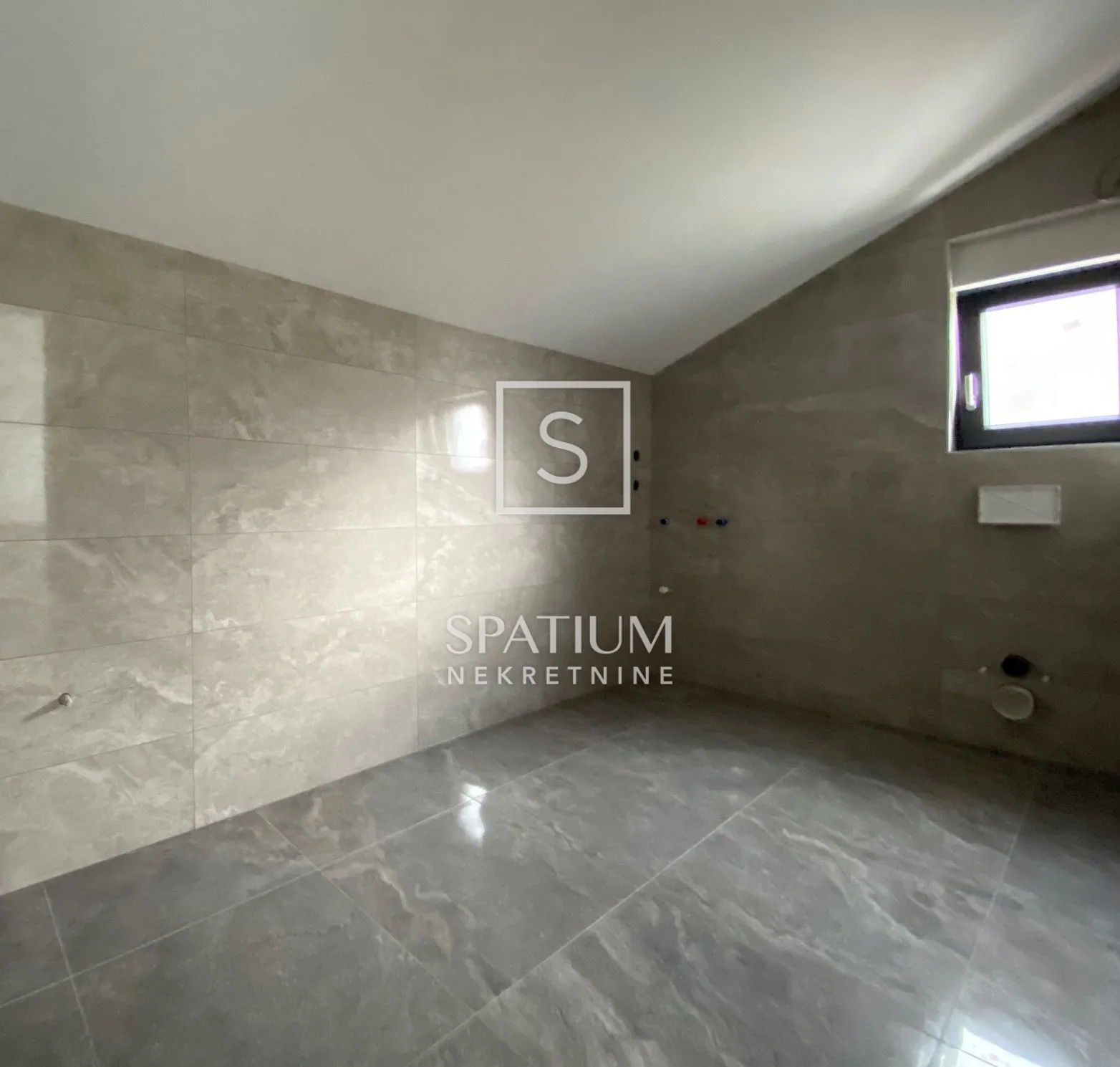 dramalj, stan s pogledom 101,21m2 - slika 8