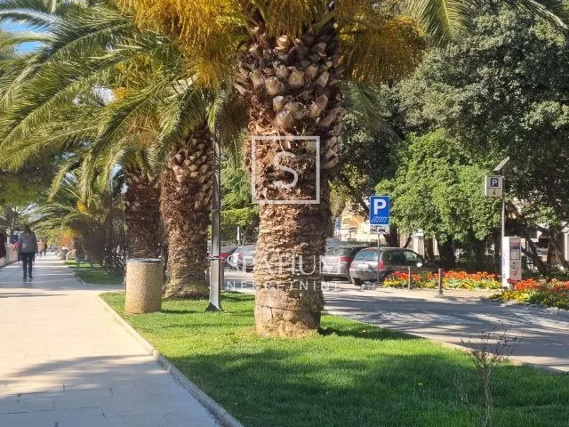 Crikvenica, Vila Prvi Red Do Mora