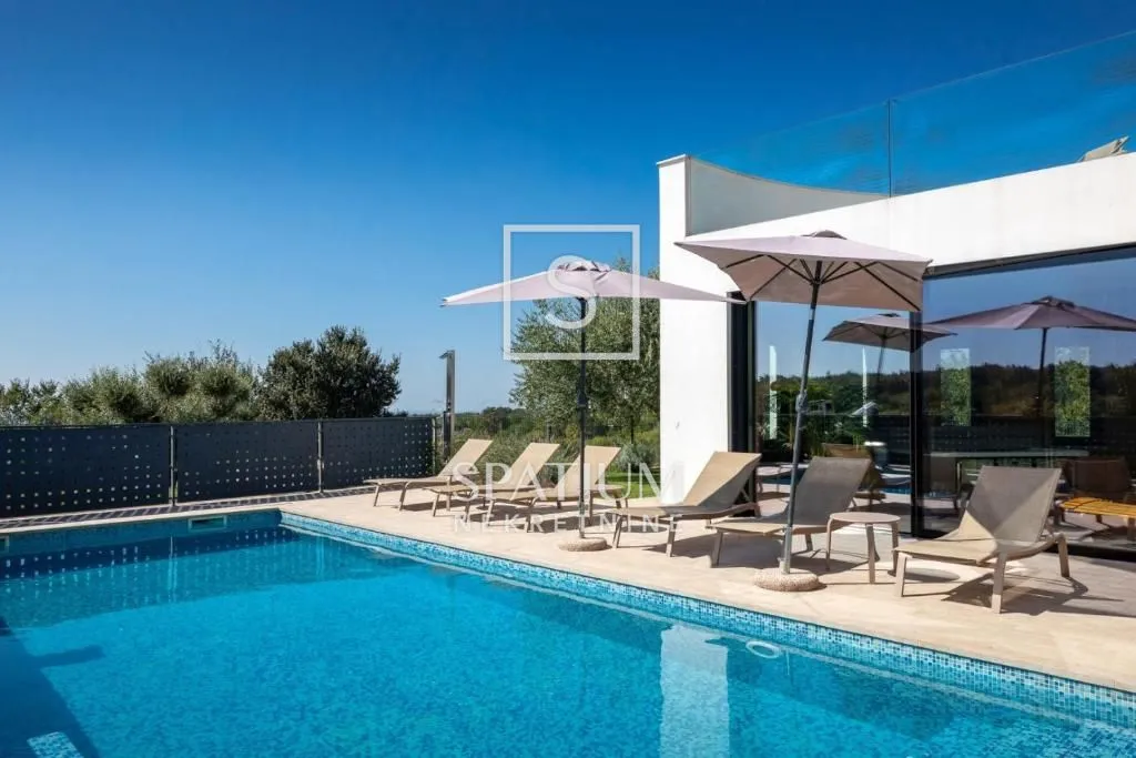 višnjan,villa sa bazenom - slika 36