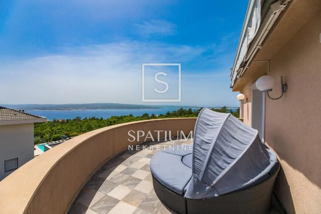 crikvenica, vila sa bazenom - slika 24
