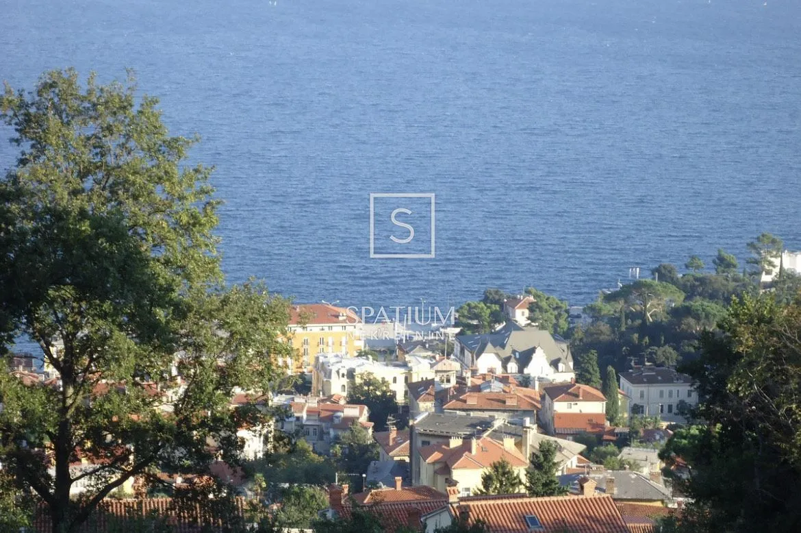 Opatija, Građevinsko Zemljište Za Trideset Stanova