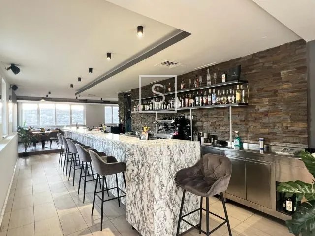 rijeka, poslovni prostor/caffe bar - slika 5