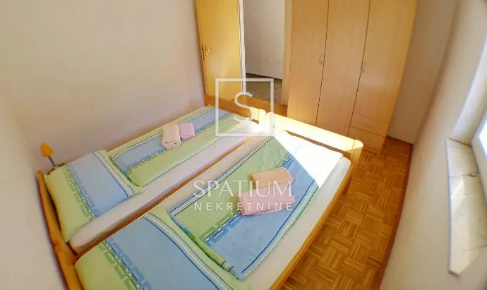 labin, raša, apartmanska kuća s bazenom - slika 17