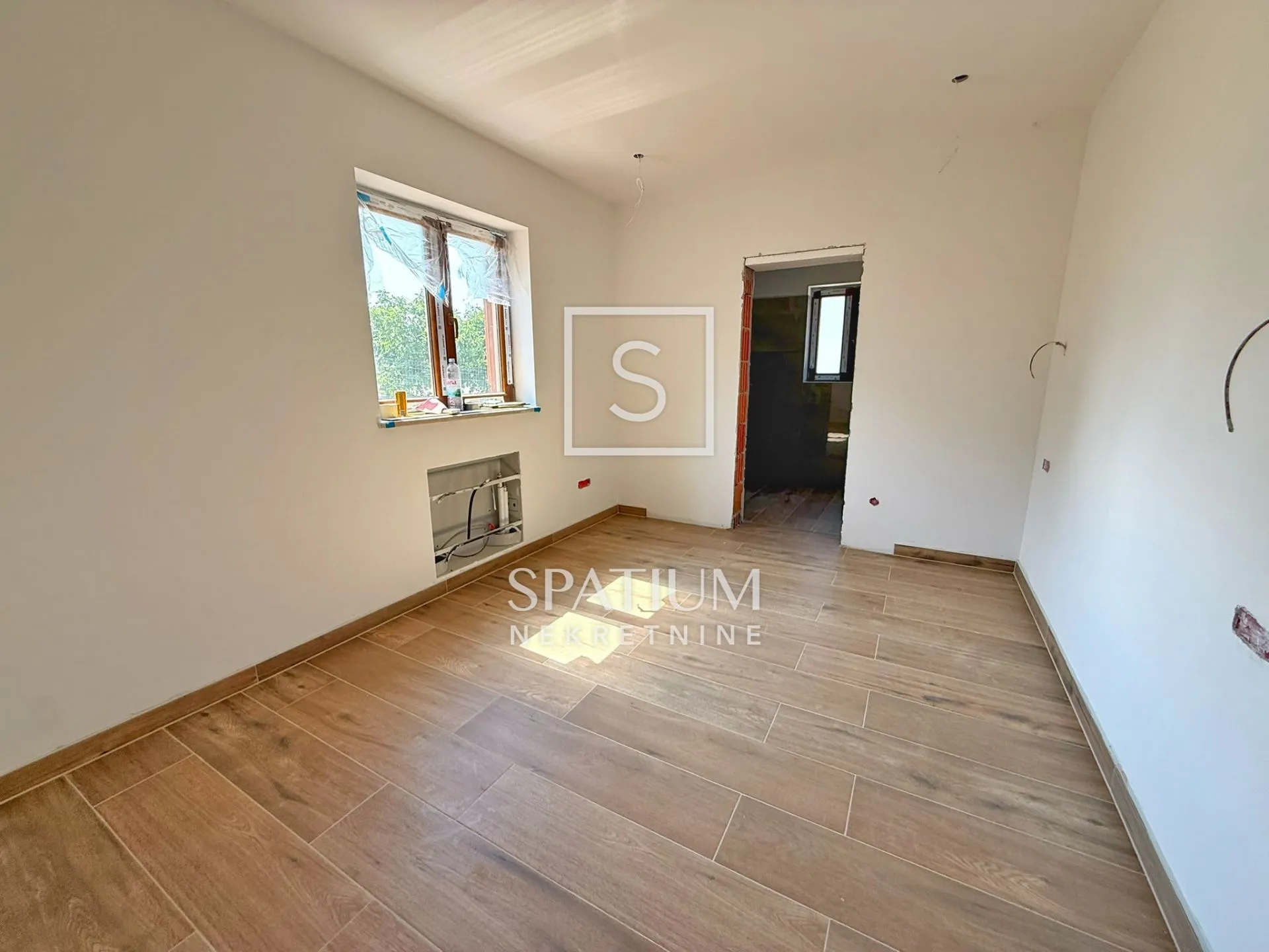kaštelir, kamena vila s 4 spavaće sobe - slika 10