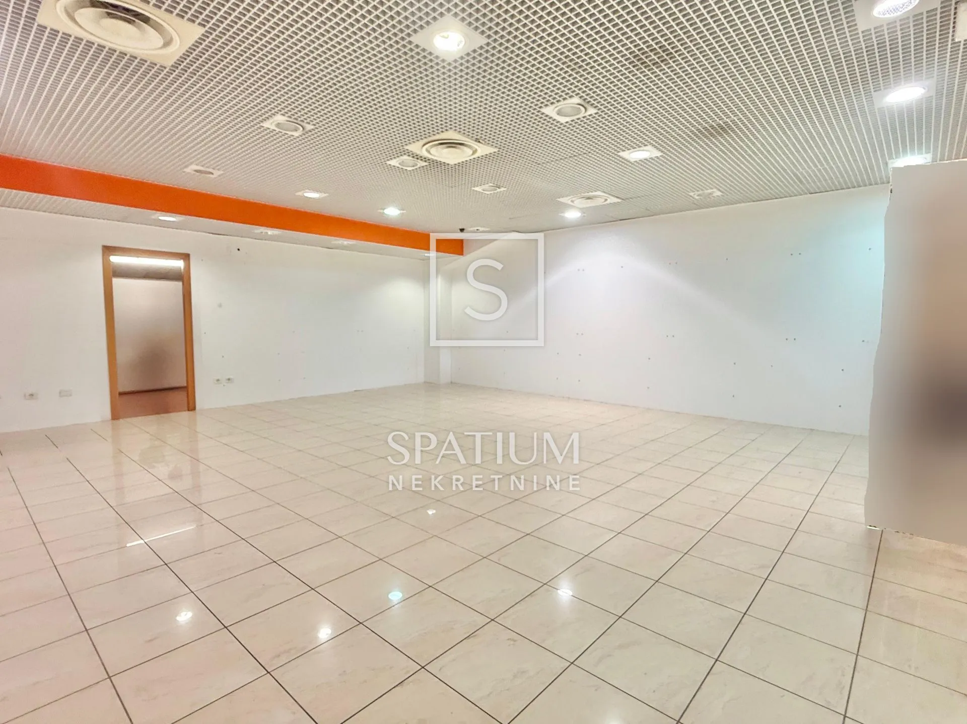 pećine, samo kod nas, poslovni prostor u tower centru - slika 5