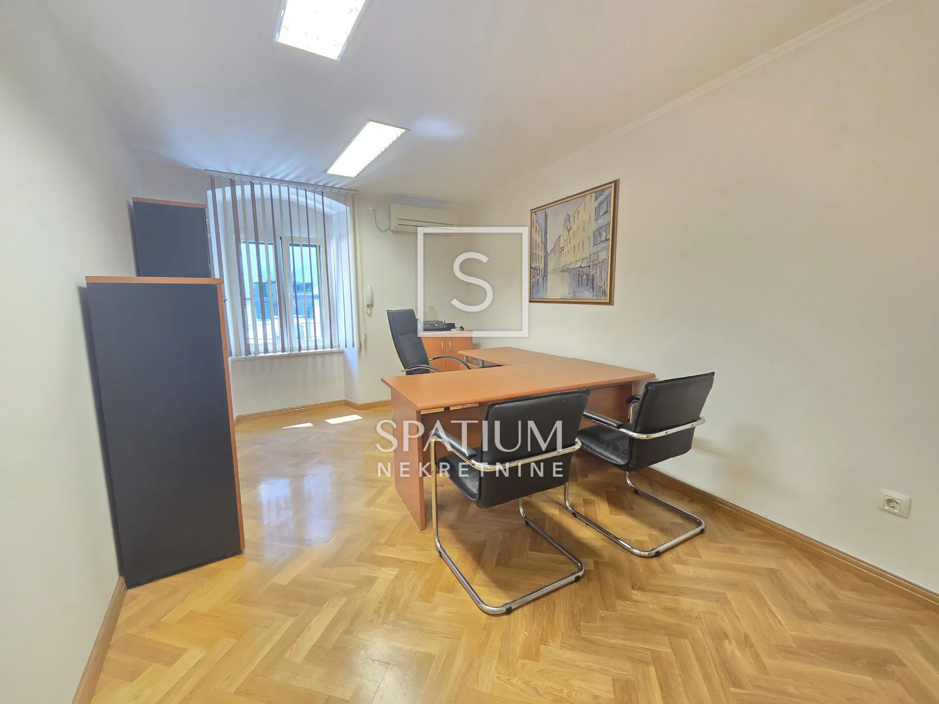 centar, uredski prostor 32m2 - slika 4