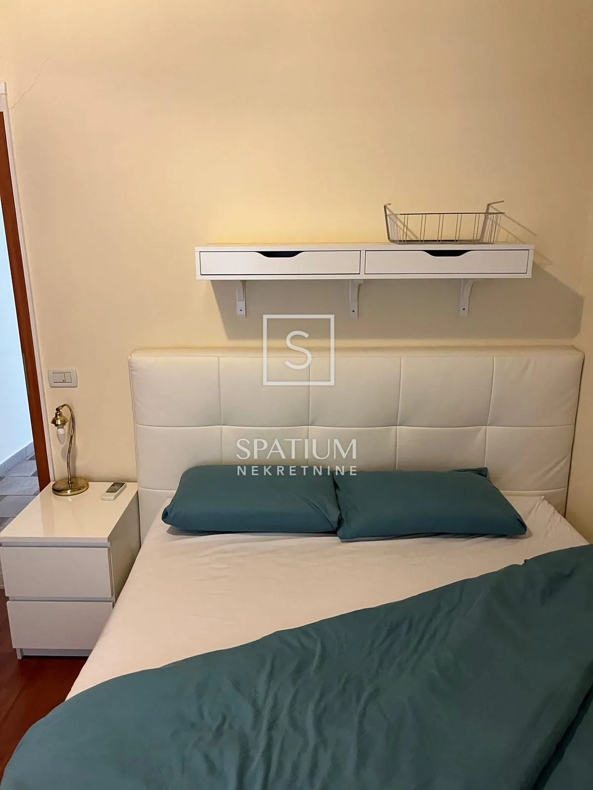 poreč, dvosoban stan u centru grada - slika 5